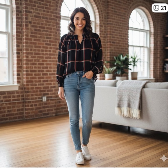 Zara Tops - Zara windowpane blouse with subtle velvet dots size M